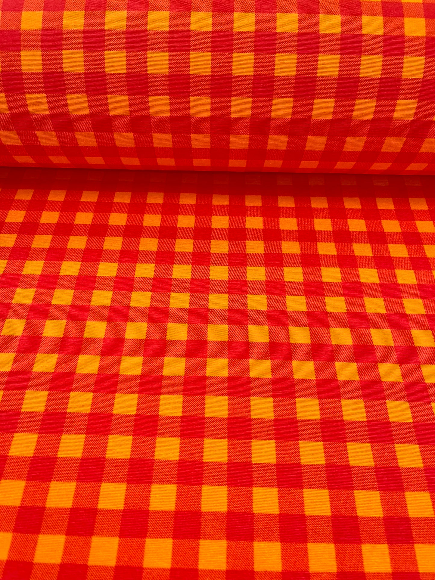 Vichy Fluor Naranja Rojo
