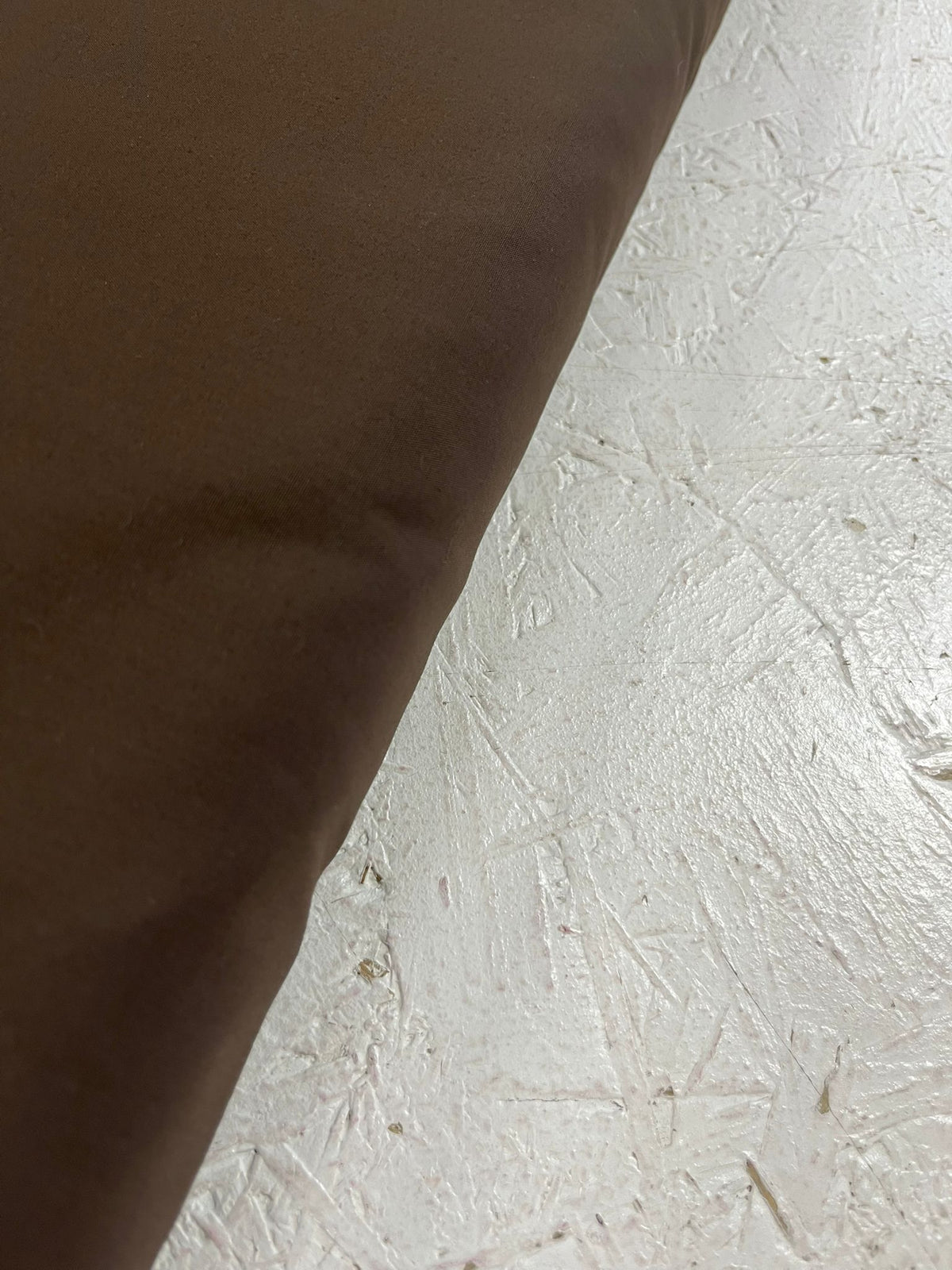 Popelín marrón - detalle orillo