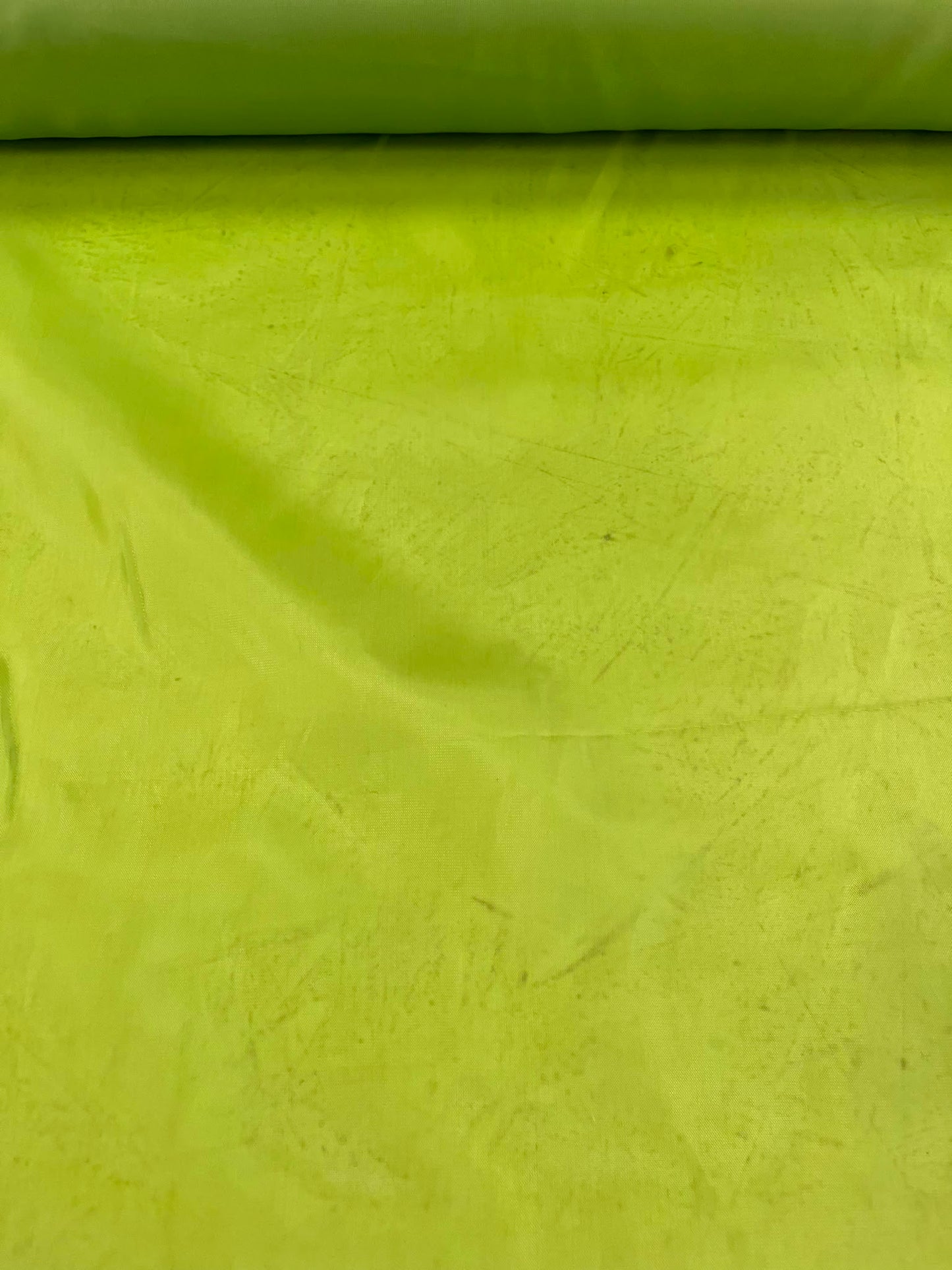 Forro verde lima acetato - rollo