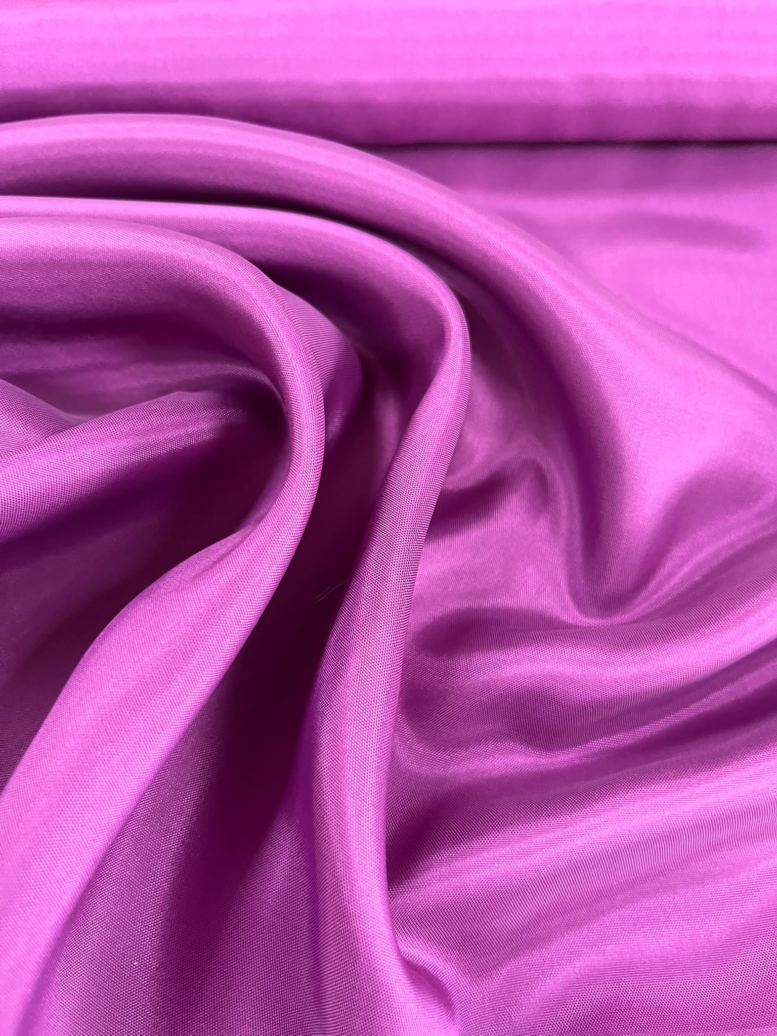 Forro morado acetato - detalle satinado