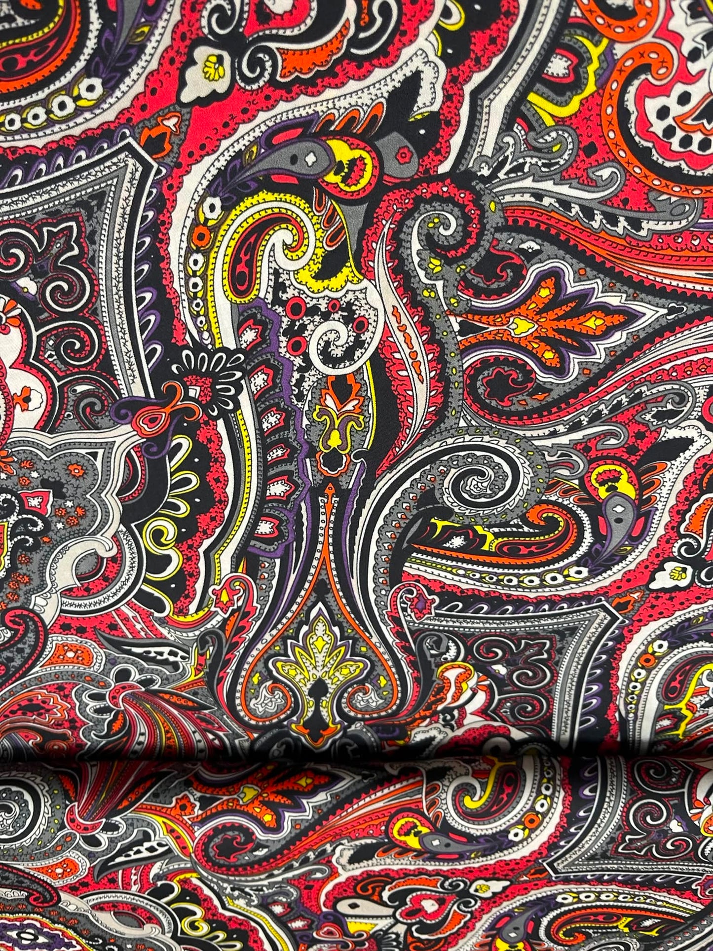 Viscosa paisley