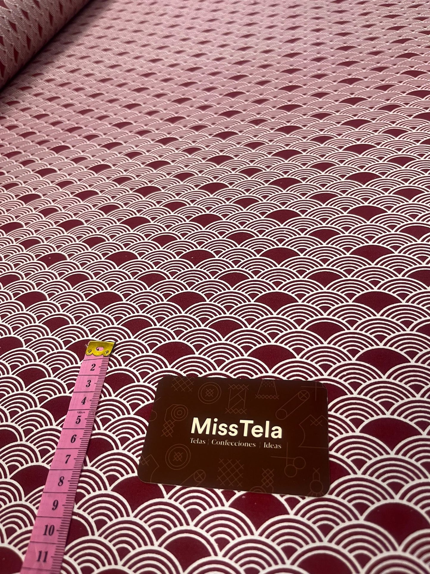 Tela Algodón Ondas Granate