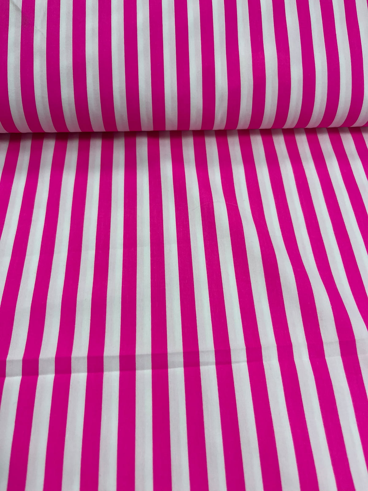 Algodón Rayas Fucsia
