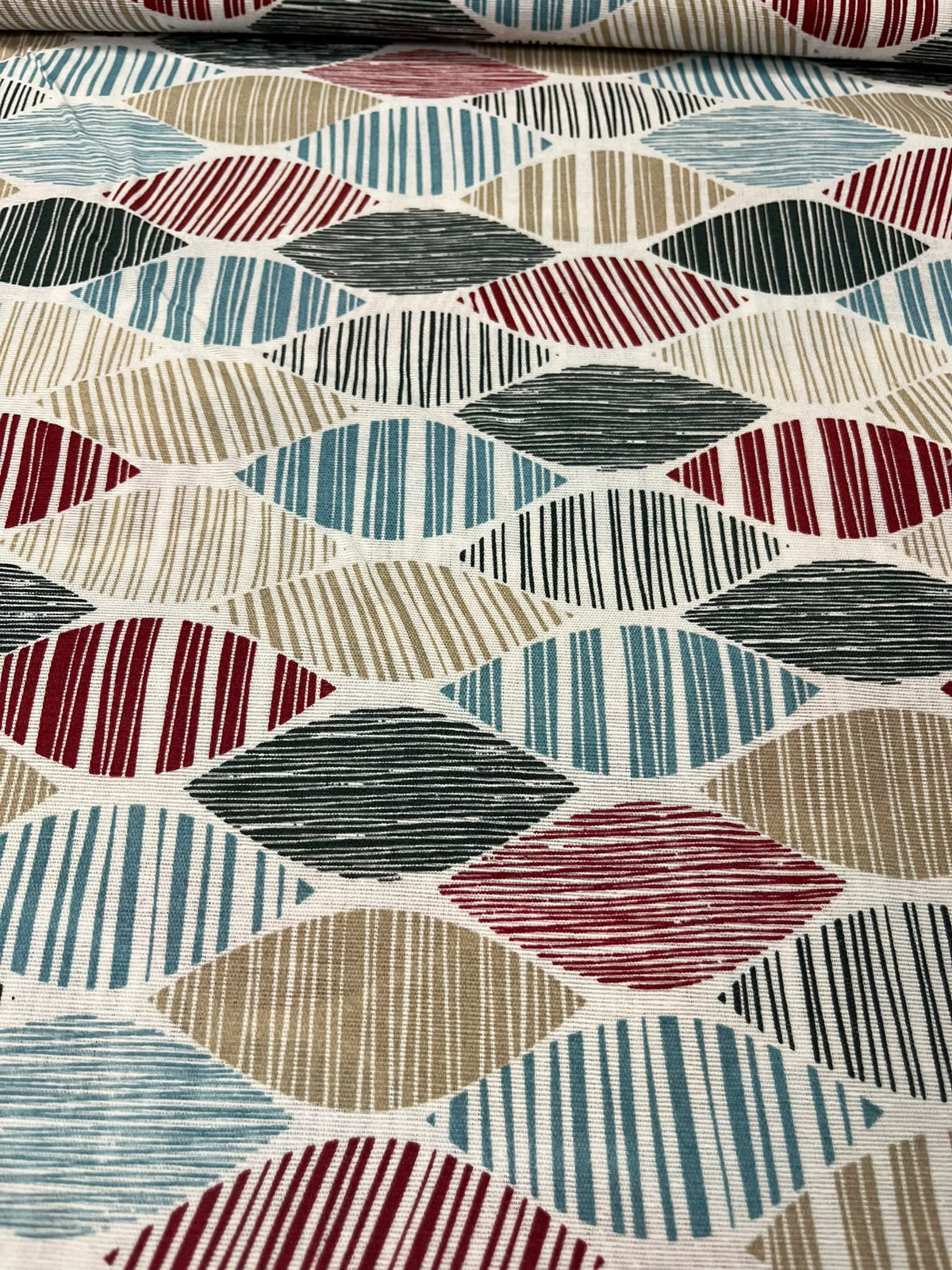 Loneta estampado formas geométricas - detalle diseño completo