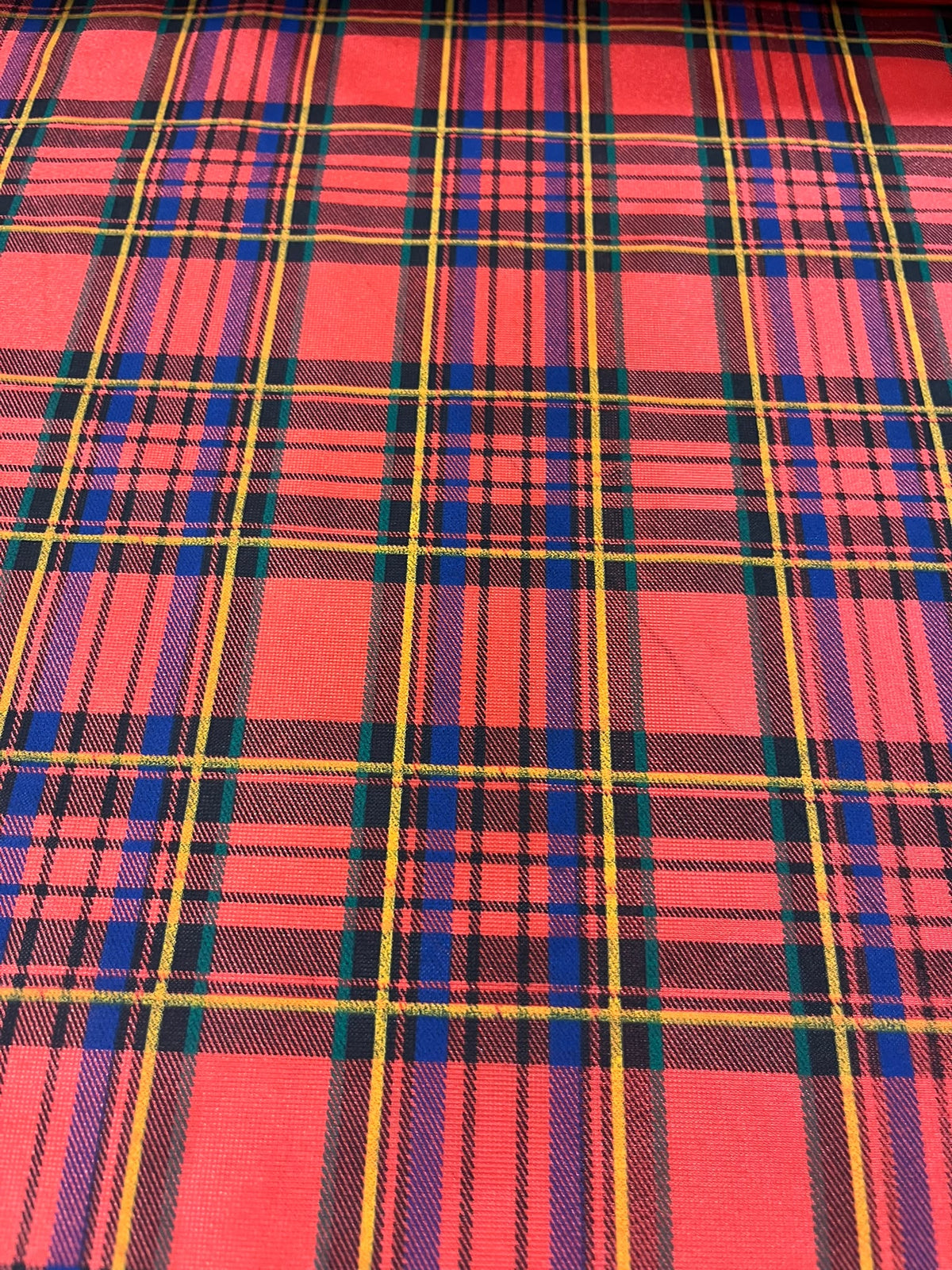 Rasete Escocés Rojo y Azul - detalle estampado tartan