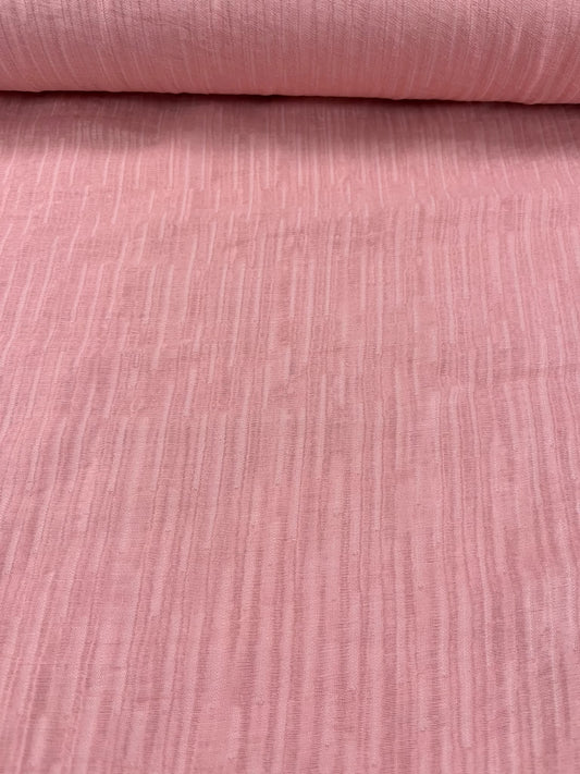 Tencel rosa palo - detalle rollo y acabado satinado
